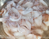 Foto del paso 1 de la receta: Cananas "poton" con fumet de gambas