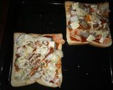 Foto langkah ke 2 dari resep Pizza seafood roti tawar.