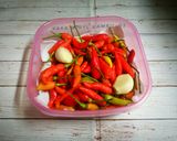 Foto langkah ke 2 dari resep Tips Menyimpan Cabe.