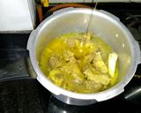 A picture of step 3 of Mutton curry.