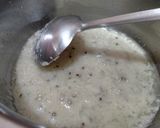 A picture of step 4 of Besan ke Altay Paltay.