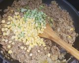 Foto del paso 3 de la receta: Pimentones rellenos de carne y vegetales
