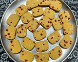 કરાચી કુકીઝ(karachi cookies recipe in gujarati) રેસીપી સ્ટેપ5ફોટો