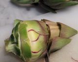 Foto del passaggio 2 della ricetta Agnello con carciofi cotto in padella