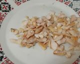 Foto del paso 1 de la receta: Empanada de merluza y bonito