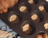A picture of step 3 of Little Apple Pies.