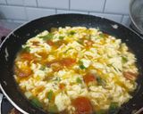 Foto langkah ke 3 dari resep Sup Tomat Telur.
