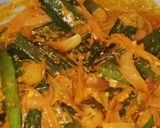 A picture of step 2 of Dahi Bhindi.