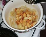Tojásrántotta hagymával és krumplival recept fázis 4 fotója