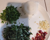 Foto del paso 1 de la receta: Pasta a la puttanesca utvco