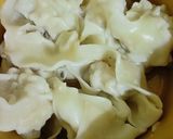 Foto langkah ke 3 dari resep Pangsit Kuah Creamy.