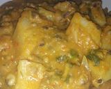 A picture of step 2 of Yam and beans porridge.
