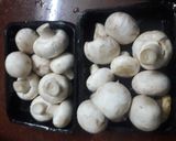 पंजाबी मशरूम पसंदा (Punjabi Mushroom Pasanda Recipe In Marathi) रेसिपी स्टेप 1 फोटो 