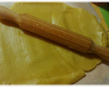 Foto del paso 3 de la receta: Galletas mini de almendra molida y piñones