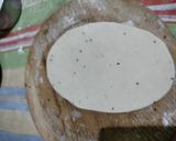 तवा गार्लिक नान (tawa garlic naan recipe in Hindi) रेसिपी चरण 2 फोटो
