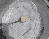 Foto langkah ke 1 dari resep Wool Roll Bread dengan tepung Ketan Hitam, dikukus.