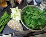 Foto langkah ke 1 dari resep Rujak Kangkung Tegal / Pecel Uleg Tegal.