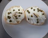 Foto del paso 2 de la receta Bagel con salmón ahumado y queso