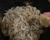 Foto langkah ke 1 dari resep Udang Api Goreng Bawang.