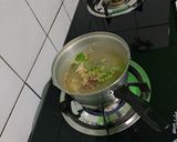 Foto langkah ke 2 dari resep Air Jahe Hangat.....