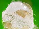 Mochi Gulung Kelapa Hijau
