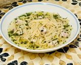 A picture of step 6 of Egg noodles in chicken broth.