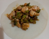 Foto del paso 2 de la receta: Empanadas de Pollo al Verdeo