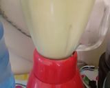 Foto del paso 1 de la receta: Agua de piña con un toque de limón y apio