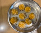 कोकोनट मैंगो लड्डू रेसिपी चरण 5 फोटो