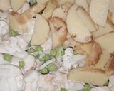 A picture of step 1 of Aloo Gobi Matar (Potato, Cauliflower, and Pea Curry).