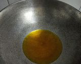 A picture of step 5 of Aloo Capsicum.
