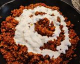 Foto del paso 7 de la receta: Lumaconi rellenos de carne, tomate, champiñones, jamón y nata