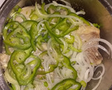 Foto del paso 2 de la receta: Pollo al vino con espinaca