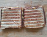 A picture of step 4 of Tandoori mayo vegetable grilled Sandwich.