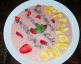 Foto langkah ke 2 dari resep Smoothies bowl strawberry pisang.