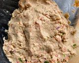 A picture of step 2 of Jowari roti.