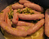 Foto del paso 3 de la receta: Salchichas frescas al vino en olla GM G