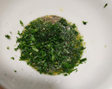 Foto del paso 2 de la receta: Queso panela marinado con hierbas a la mexicana