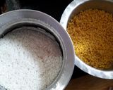 A picture of step 1 of Dal Khichdi.