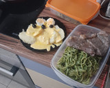 Foto del paso 4 de la receta: Tallarines verdes peruanos
