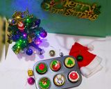 A picture of step 7 of Christmas Cupcakes.