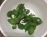 Foto langkah ke 1 dari resep Teh Madu.