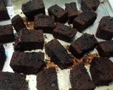 Foto langkah ke 7 dari resep Brownies shiny crust.