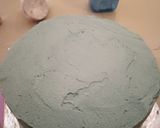 A picture of step 1 of Fondant butter icing cake.