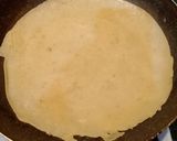 Foto del passaggio 4 della ricetta Crepes alle pesche e amaretti