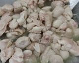 Foto langkah ke 2 dari resep Tumis Ayam Kentang.