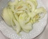 Foto del paso 1 de la receta: Hígado con cebollas
