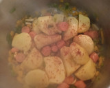 Foto del paso 3 de la receta: Patatas guisadas con bacalao fresco