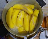 A picture of step 5 of Peanut stew and matoke.