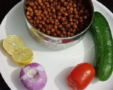 A picture of step 1 of Healthy chanachaat.